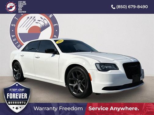 2021 Chrysler 300 Touring