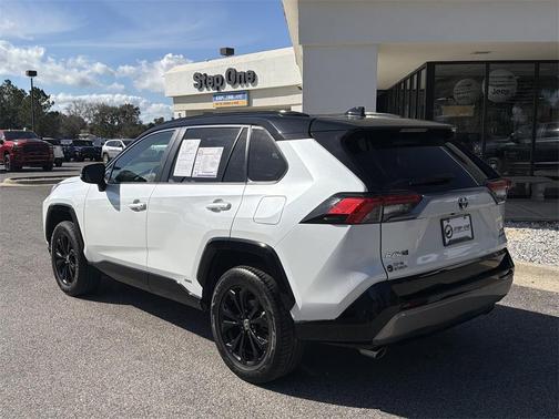 2023 Toyota RAV4 Hybrid XSE