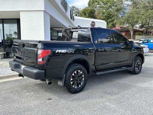 2023 Nissan Titan PRO-4X