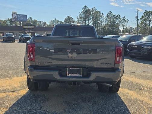 Ceramic Gray Clearcoat 2026 RAM 3500 Limited
