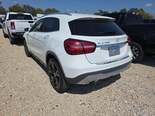 2018 Mercedes-Benz GLA 250 Base