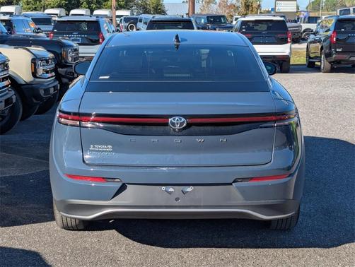 2025 Toyota Crown XLE