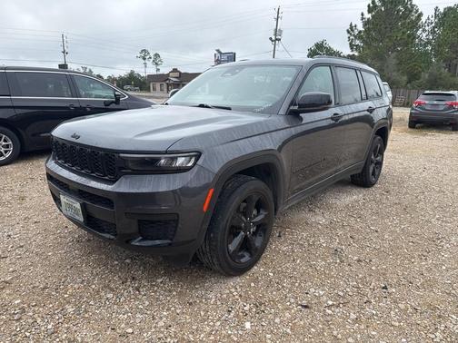 2023 Jeep Grand Cherokee L Laredo