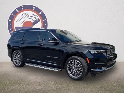 2023 Jeep Grand Cherokee L Summit