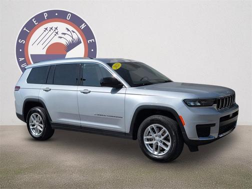 2023 Jeep Grand Cherokee L Laredo