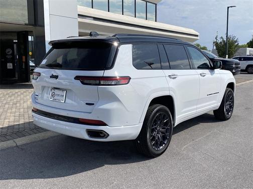 2025 Jeep Grand Cherokee L Summit