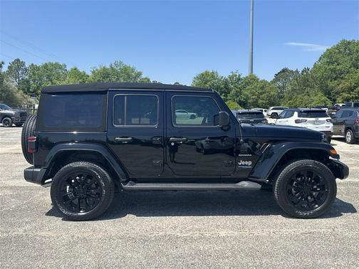 2022 Jeep Wrangler Unlimited 4xe Sahara