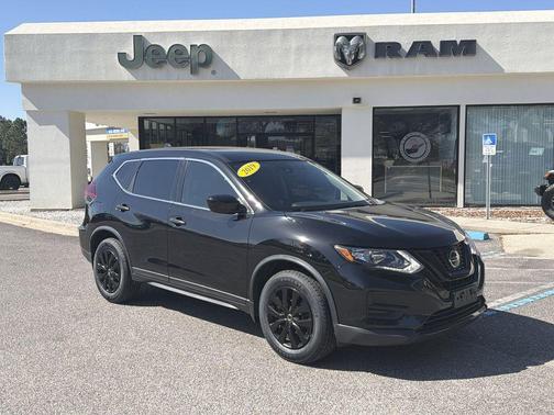 2019 Nissan Rogue S