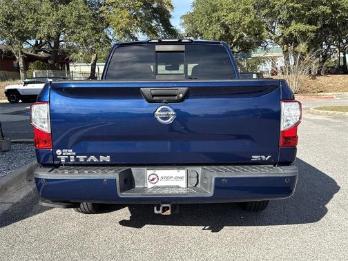 2018 Nissan Titan SV