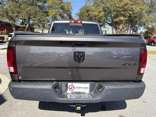 2020 RAM 1500 Classic SLT