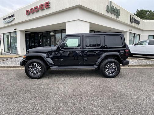 2025 Jeep Wrangler Sahara