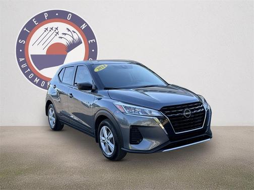 2024 Nissan Kicks S