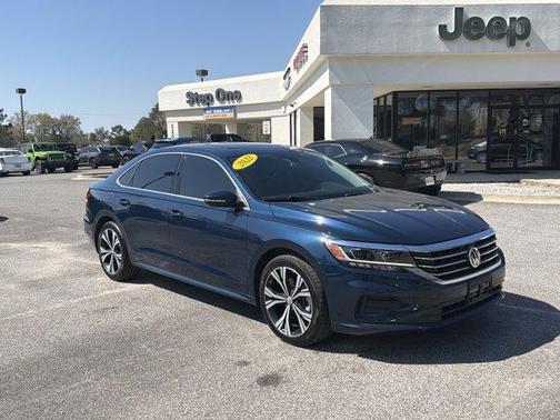 2022 Volkswagen Passat 2.0T SE