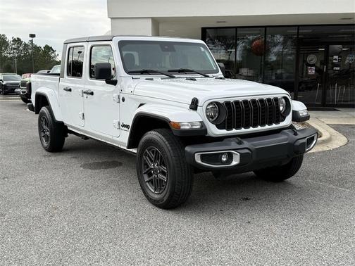 2024 Jeep Gladiator Sport