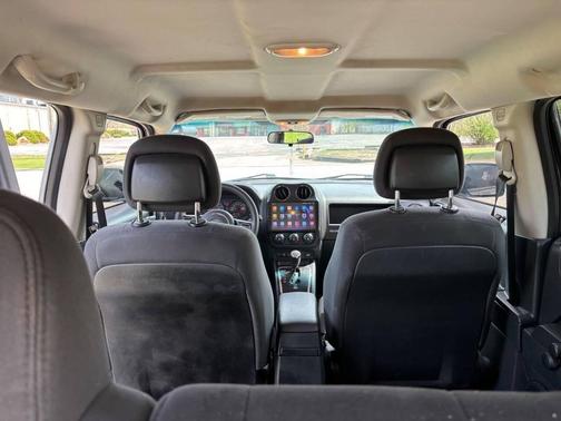 Billet Silver Metallic Clearcoat 2014 Jeep Patriot Altitude