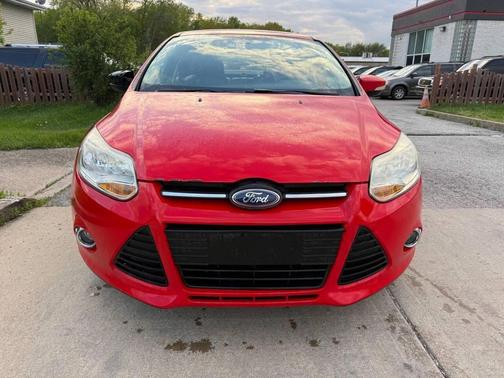 Race Red 2014 Ford Focus SE