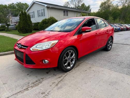 Race Red 2014 Ford Focus SE