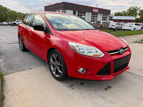 Race Red 2014 Ford Focus SE