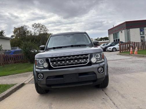 2015 Land Rover LR4 Base
