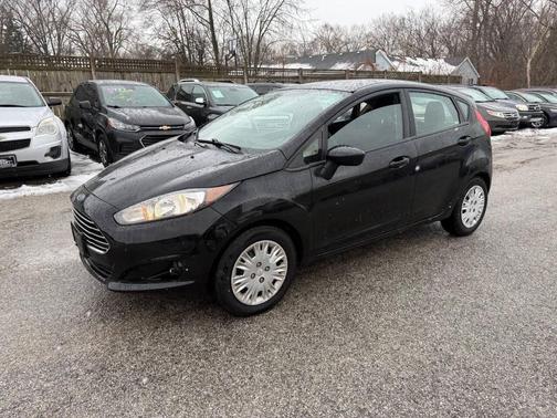 2016 Ford Fiesta S