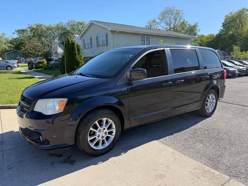 Black Clearcoat 2011 Dodge Grand Caravan R/T