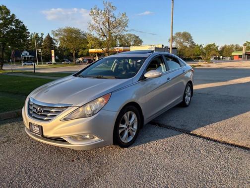 Radiant Silver 2011 Hyundai SONATA Limited