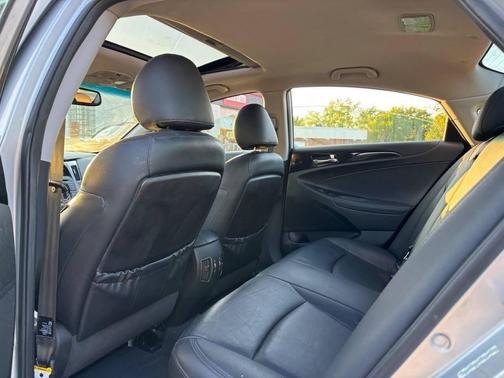 Radiant Silver 2011 Hyundai SONATA Limited