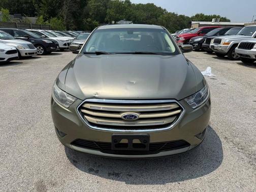 2013 Ford Taurus SEL