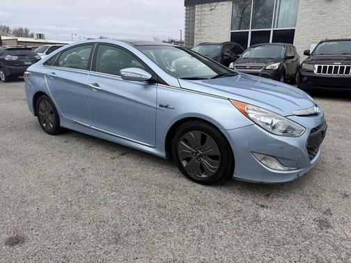 2015 Hyundai SONATA Hybrid Limited
