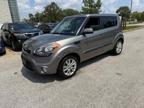 2012 Kia Soul +