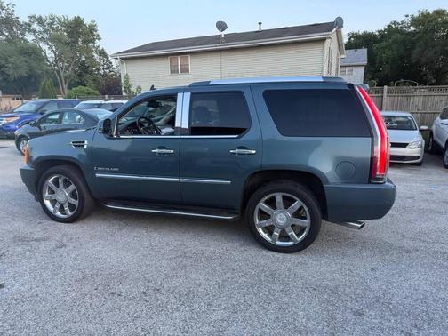2008 Cadillac Escalade Base