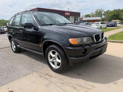 Black Sapphire Metallic 2002 BMW X5 3.0i