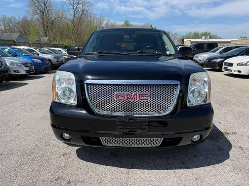 Carbon Black Metallic 2012 GMC Yukon XL Denali