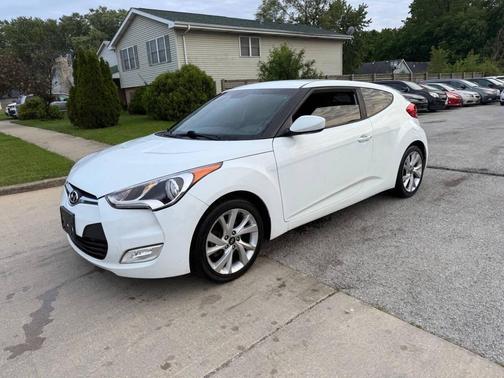 Century White 2017 Hyundai Veloster Base