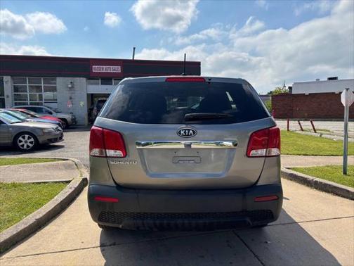 2013 Kia Sorento LX