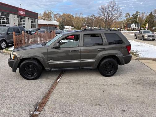 2006 Jeep Grand Cherokee Laredo