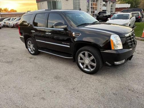 2011 Cadillac Escalade Luxury