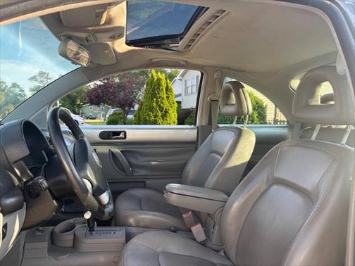 2001 Volkswagen New Beetle GLX