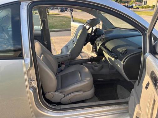 2001 Volkswagen New Beetle GLX