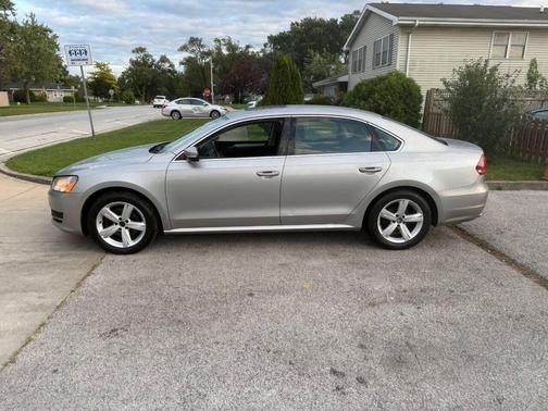 2013 Volkswagen Passat 2.5 SE