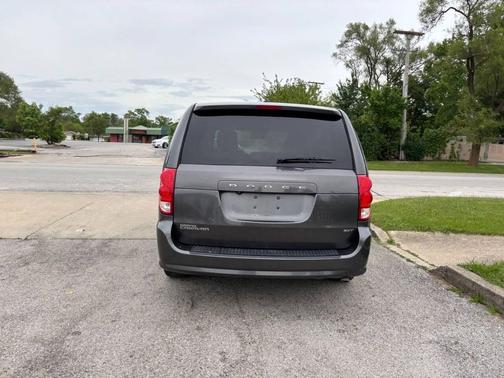 Maximum Steel Metallic Clearcoat 2014 Dodge Grand Caravan SXT