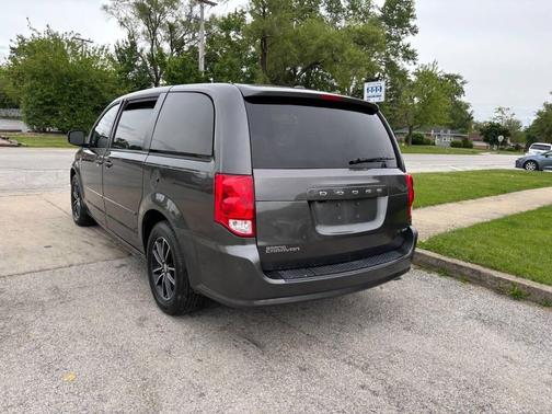 Maximum Steel Metallic Clearcoat 2014 Dodge Grand Caravan SXT