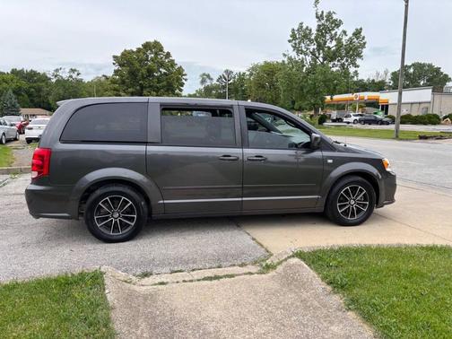 Maximum Steel Metallic Clearcoat 2014 Dodge Grand Caravan SXT