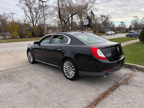 2013 Lincoln MKS Base