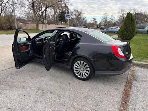 2013 Lincoln MKS Base
