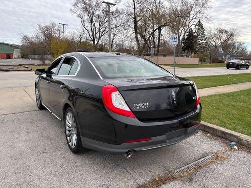 2013 Lincoln MKS Base