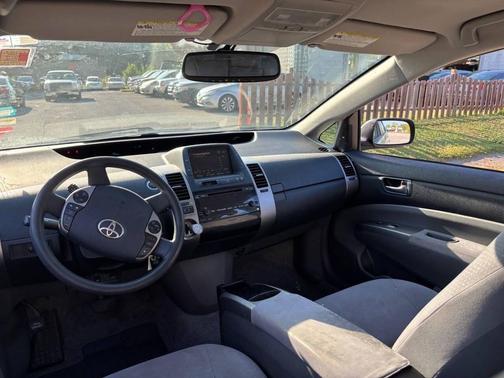 2006 Toyota Prius Base