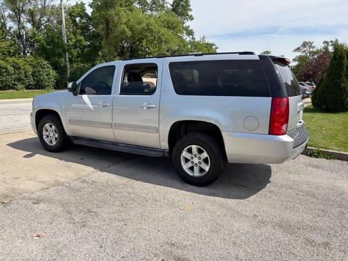 Champagne Silver Metallic 2013 GMC Yukon XL 1500 SLT