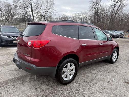 2011 Chevrolet Traverse LT