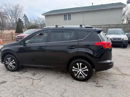 2015 Toyota RAV4 LE